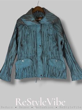 UBU Women's Size M Jacket Coat Crinkle Pleated Lined Shimmer Zipper Front